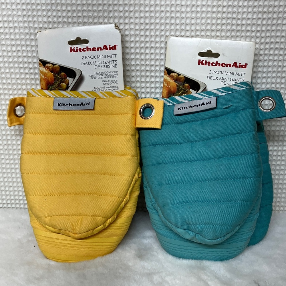 KitchenAid Turquoise and Yellow Mini Mitts